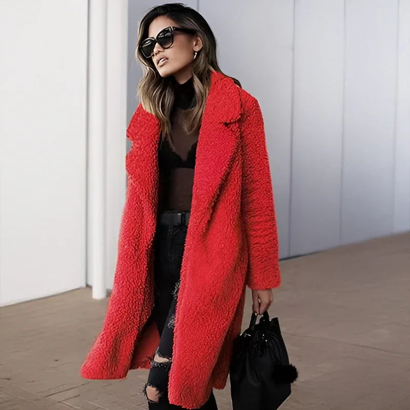 Lucky Coat بالطو فرو نسائي مستورد من الأمام — دفء وأناقة في قطعة واحدة Lara Store